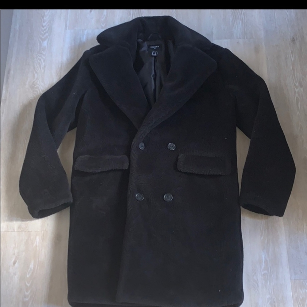 Forever 21 Men’s Black Faux Fur Trench Coat - Picture 2 of 3